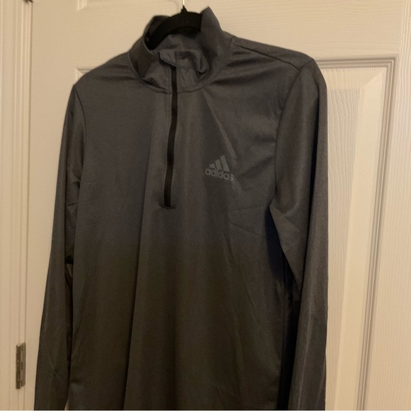 Adidas tech 1/4 zip CE7641 size small - Picture 5 of 10